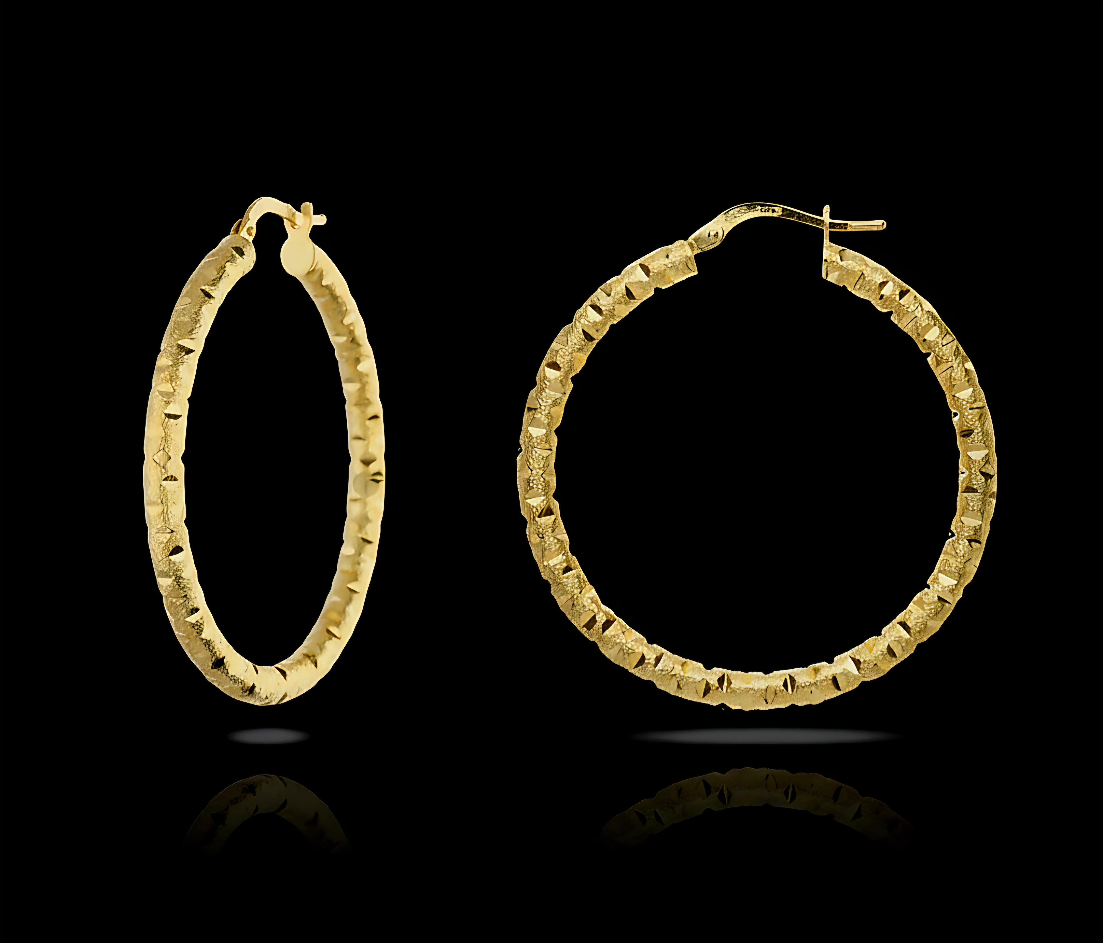 Orecchini donna a cerchio satinati oro 18kt
