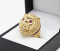 Anello Leone pieno oro 18kt