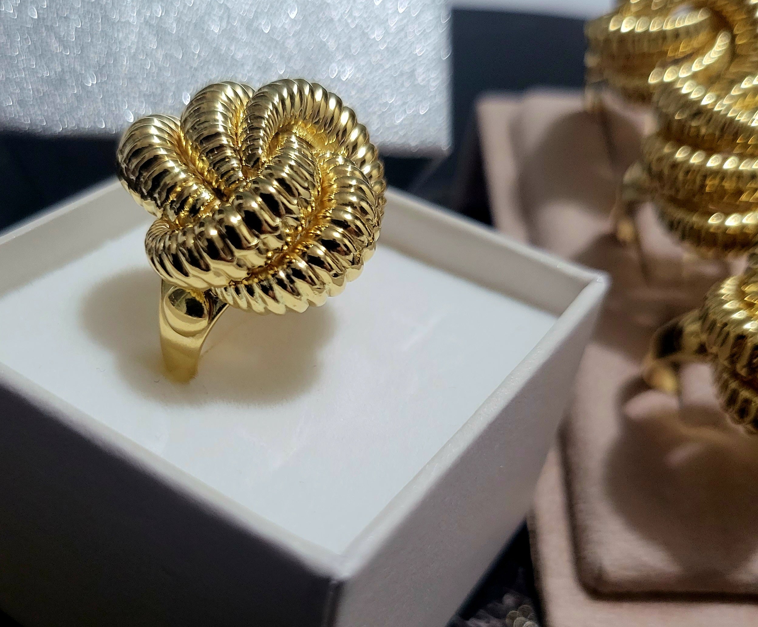 Anello donna banane oro 18kt