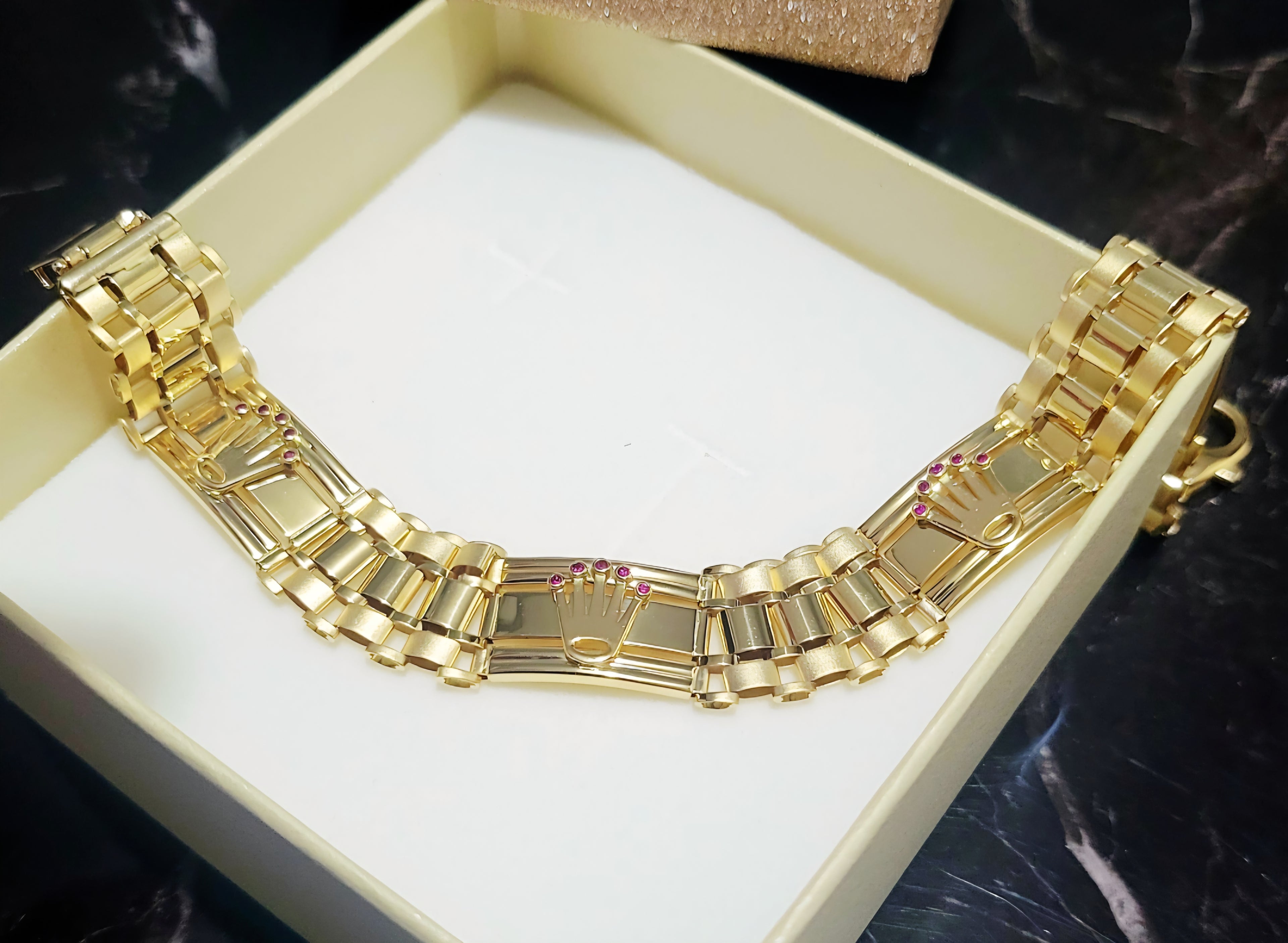 Bracciale largo oro 18kt